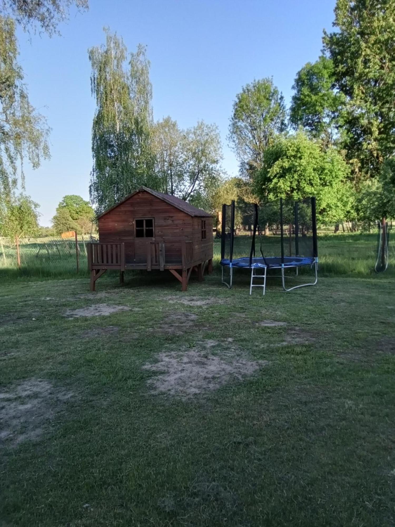 Domek U Kazi Sadowne Exterior photo